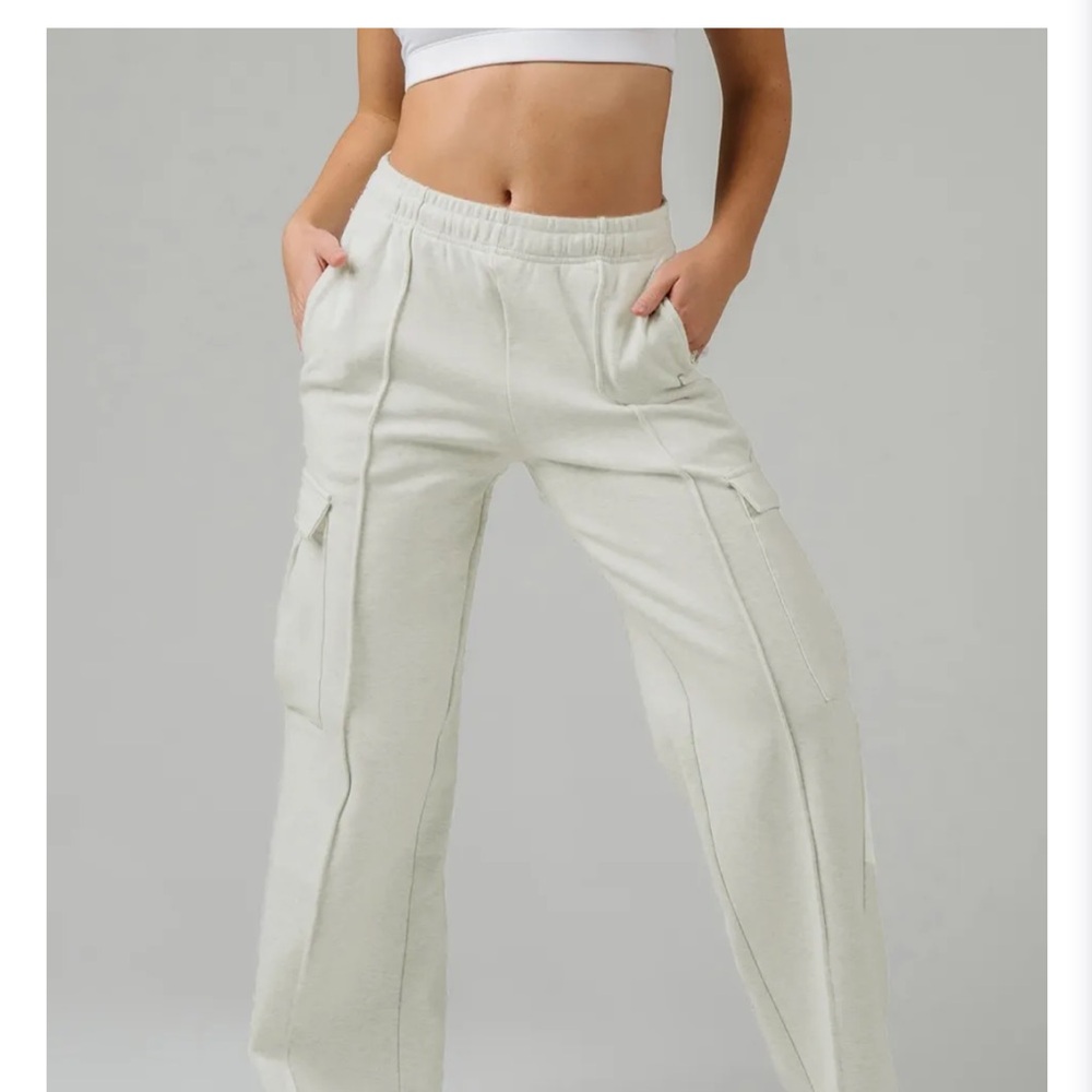 Zyia Active Women's Gray Retreat Wide Leg Cargo Joggers